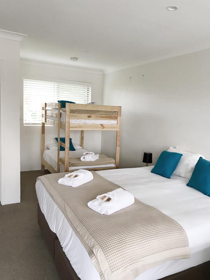 Thirroul Beach Motel Екстер'єр фото