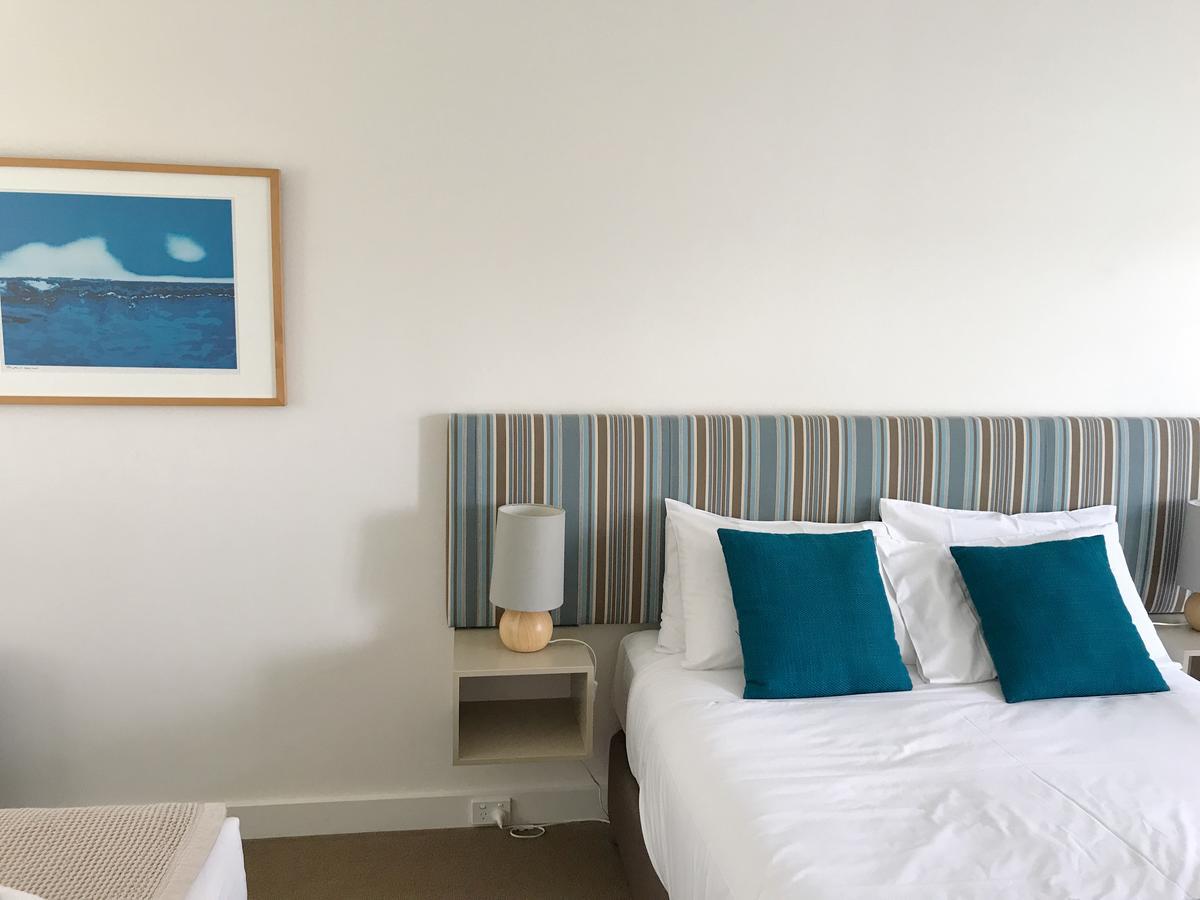 Thirroul Beach Motel Екстер'єр фото
