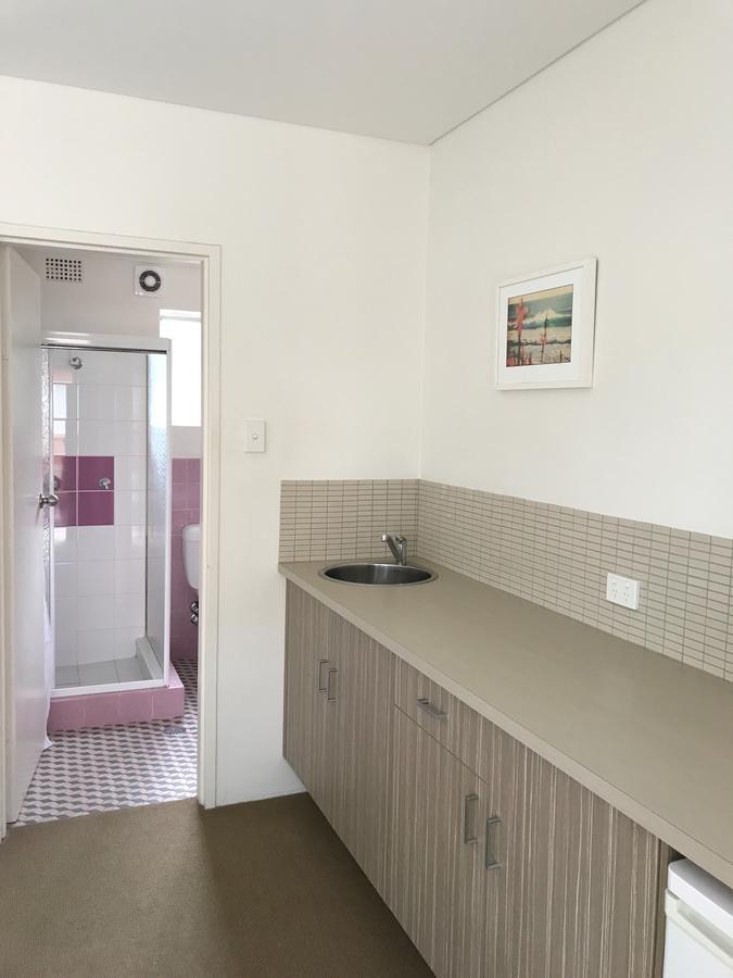 Thirroul Beach Motel Екстер'єр фото